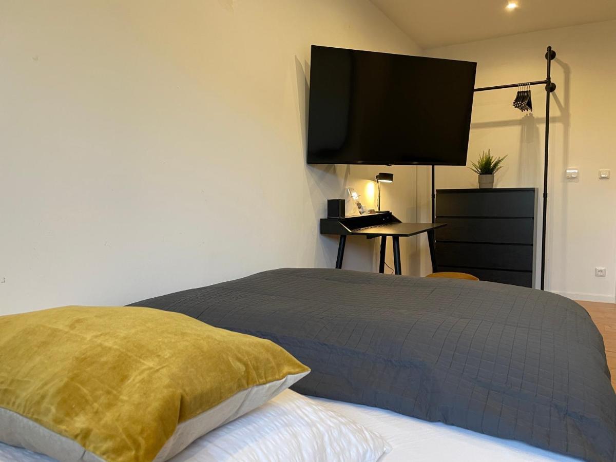 Lightplace • Grosse • 3 Schlafzimmer • Boxspring • Smart Tv • Biergarten • Restaurant *