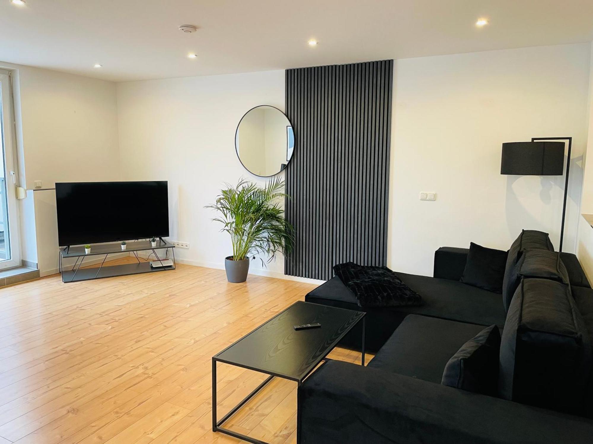 Lightplace • Grosse • 3 Schlafzimmer • Boxspring • Smart Tv • Biergarten • Restaurant