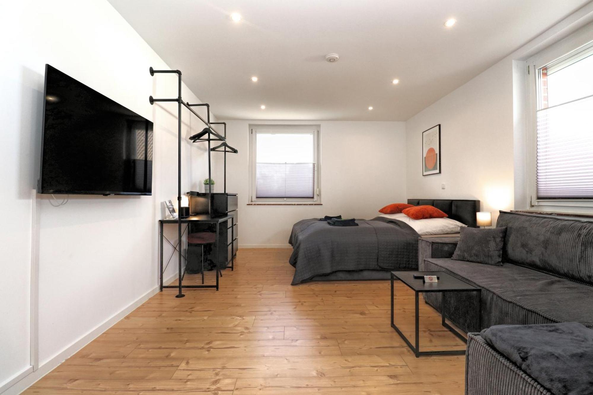 Apartment Lightplace • Grosse • 3 Schlafzimmer • Boxspring • Smart Tv • Biergarten • Restaurant